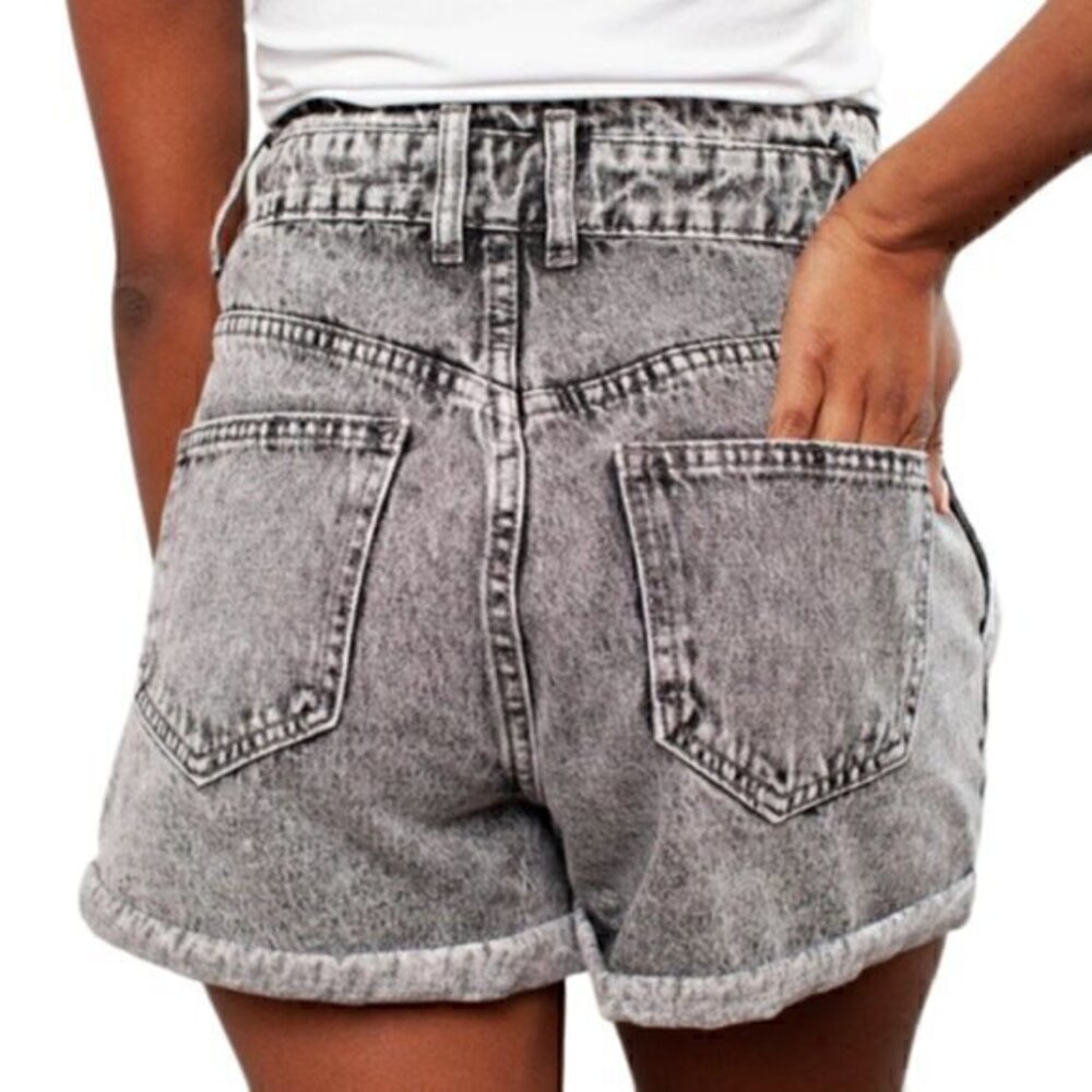 [Sneak Peek] Roll Up Shorts - Size S
